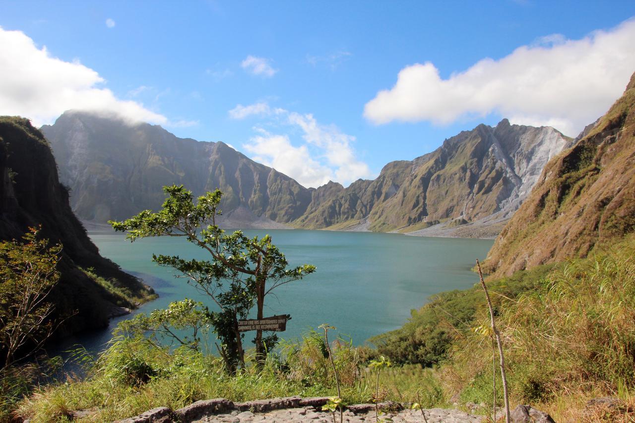 Bognot Lodge : Alvin Bognot Mt Pinatubo Guesthouse And Tours Santa Juliana Esterno foto