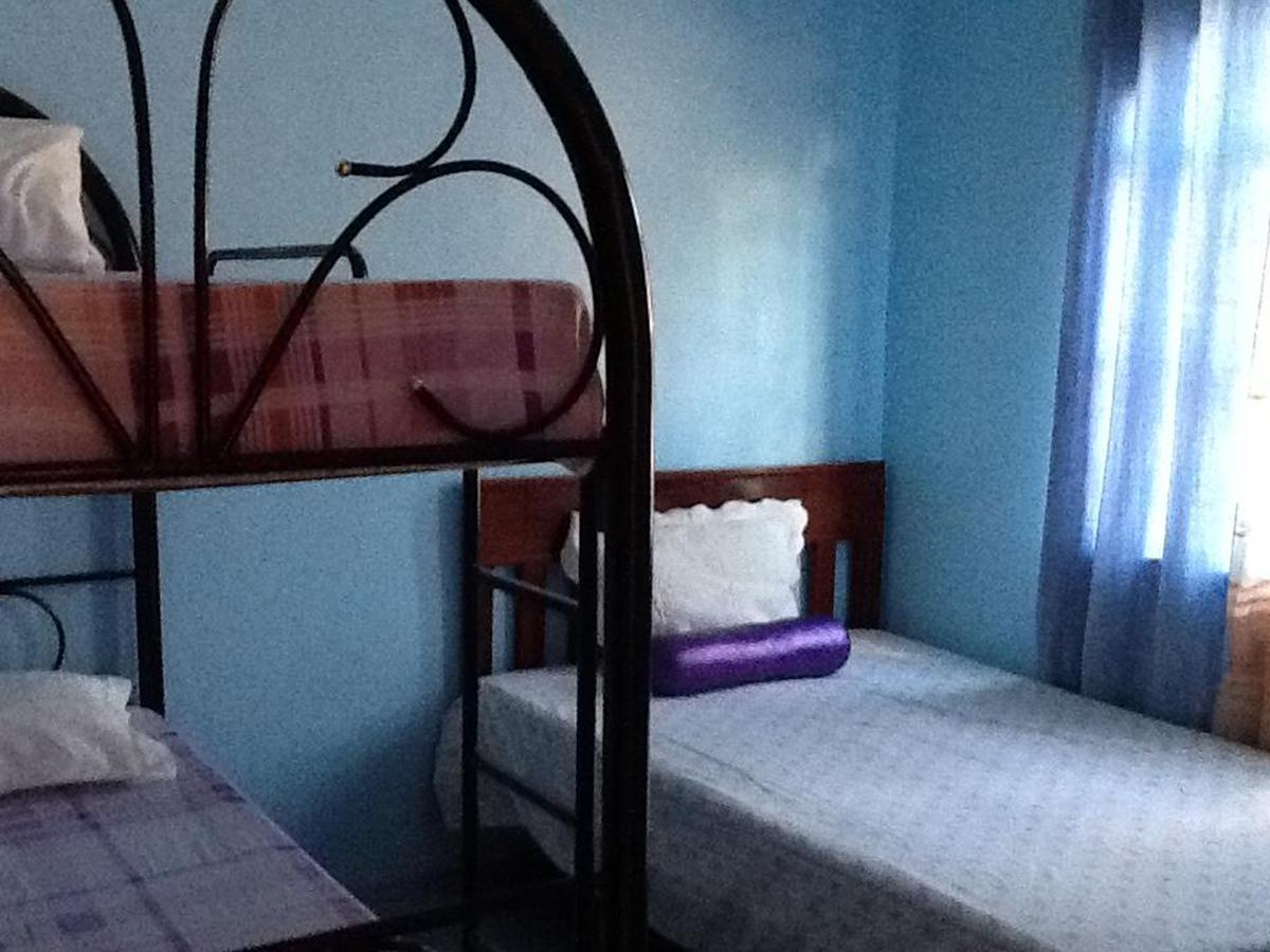 Bognot Lodge : Alvin Bognot Mt Pinatubo Guesthouse And Tours Santa Juliana Camera foto